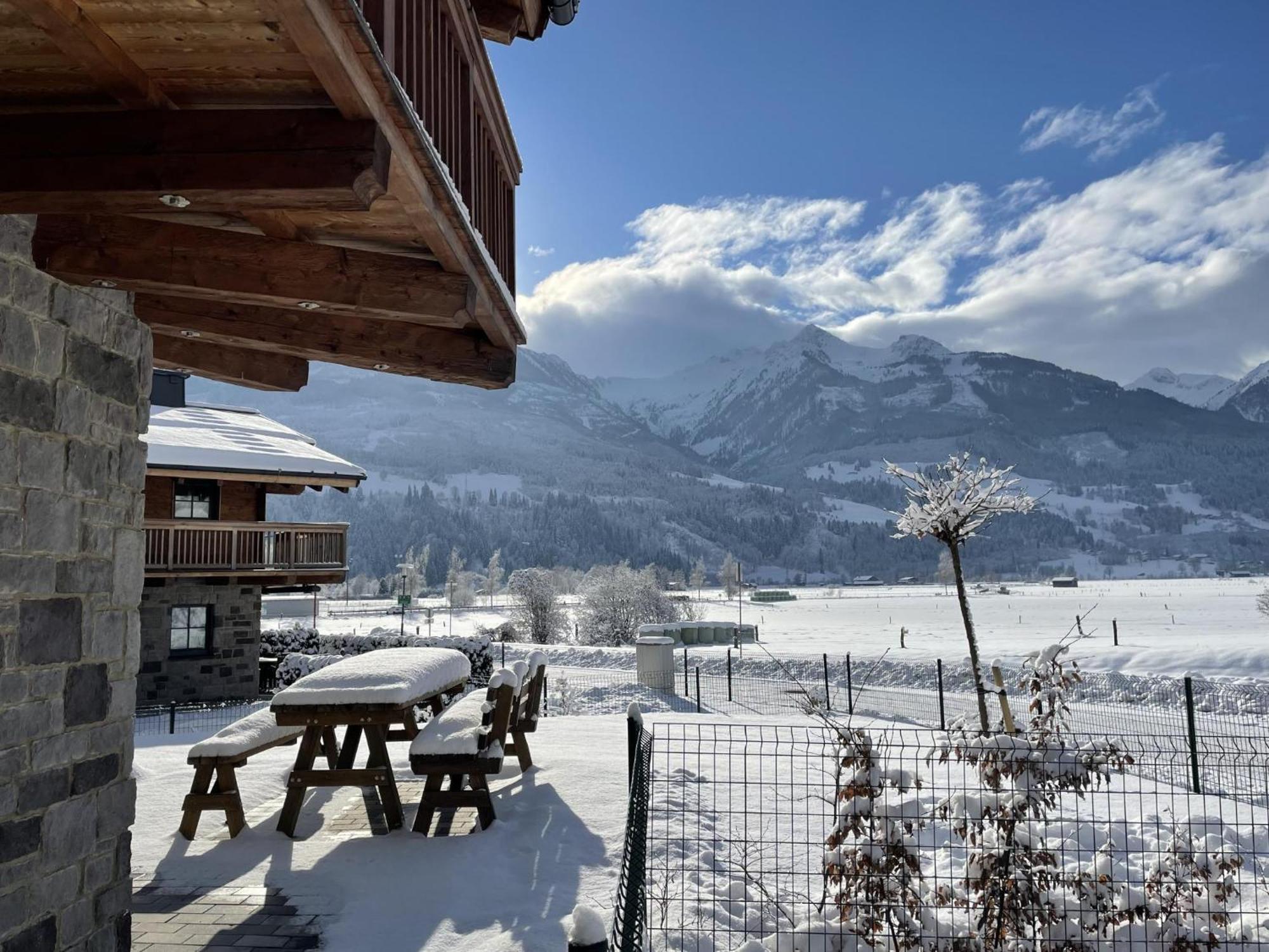 Tauern Lodge L พีเซนดอร์ฟ ภายนอก รูปภาพ