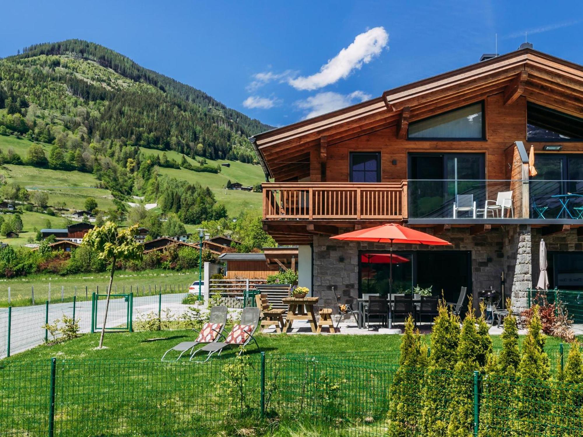 Tauern Lodge L พีเซนดอร์ฟ ภายนอก รูปภาพ